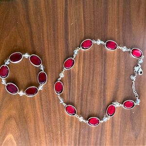 Matching bracelet and necklace set
